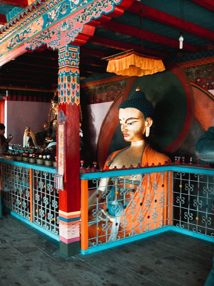 Gadhan Thekchhokling Monastery - Golden Buddha